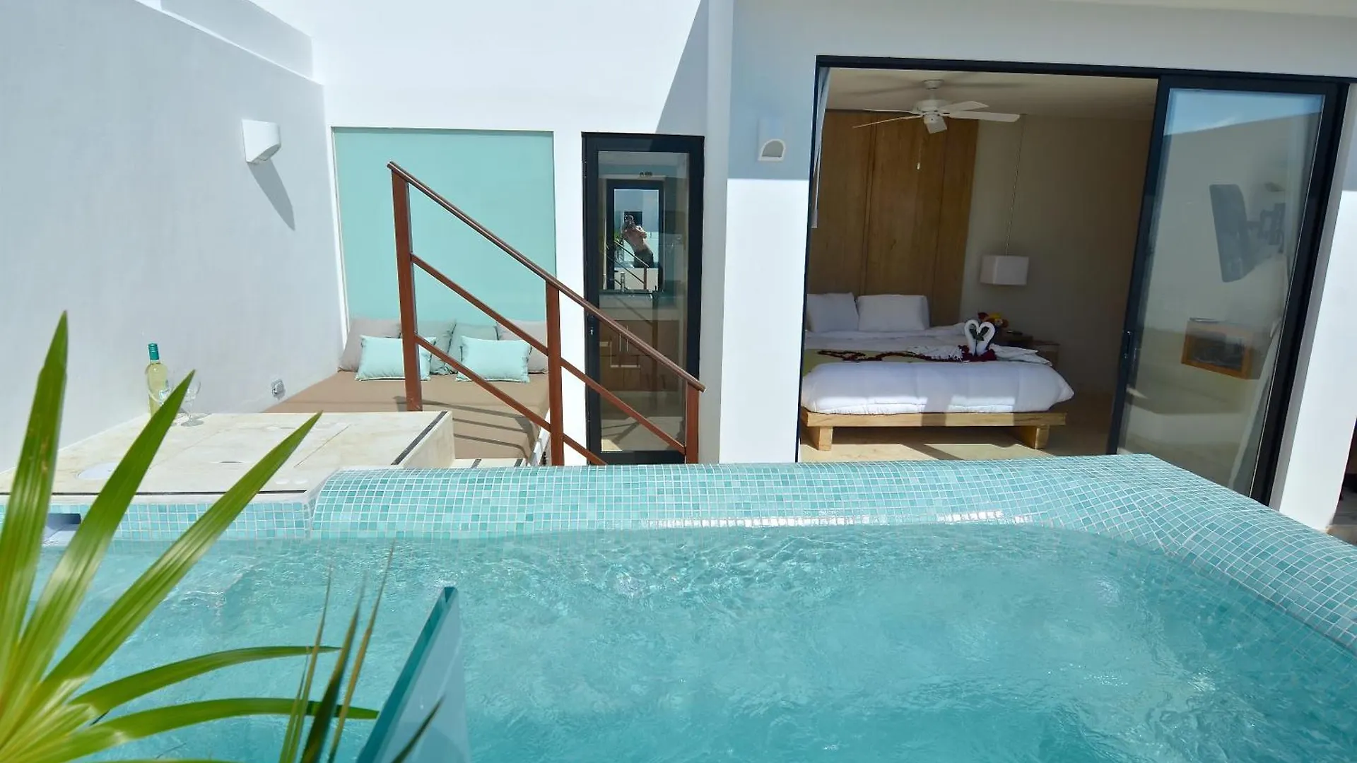 Anah Playa Luxury Penthouses And Apartments بلايا ديل كارمن 0*,  المكسيك